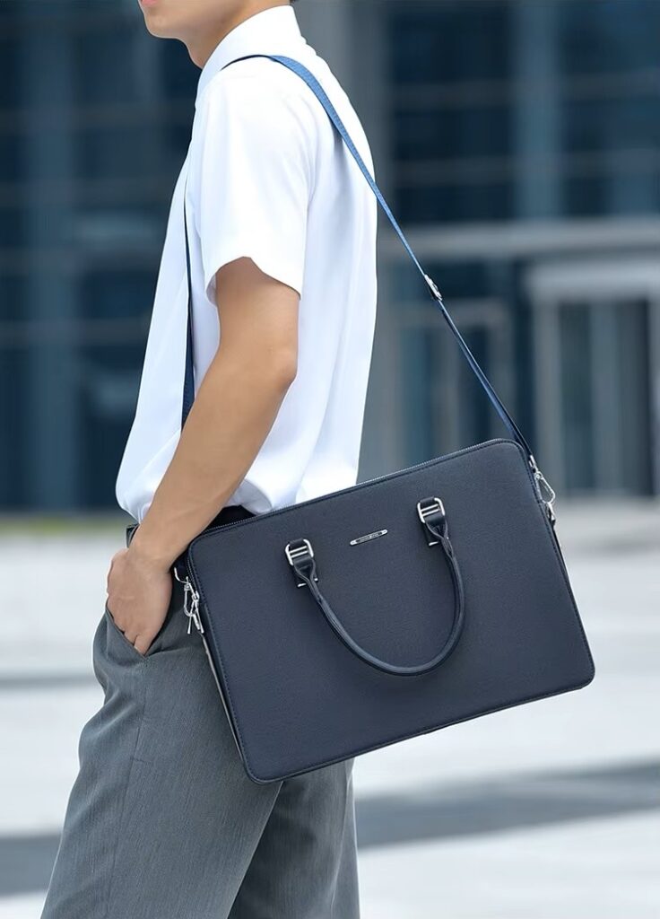 hb03e13b565b54113bfbd7adf080fb63c9